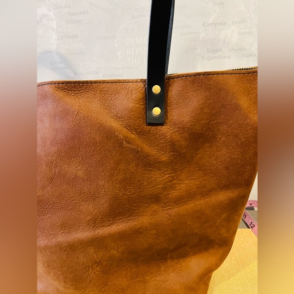 New Portland Leather Goods Cocoa Large Tote with Zipper brown XE - Picture 5 of 7